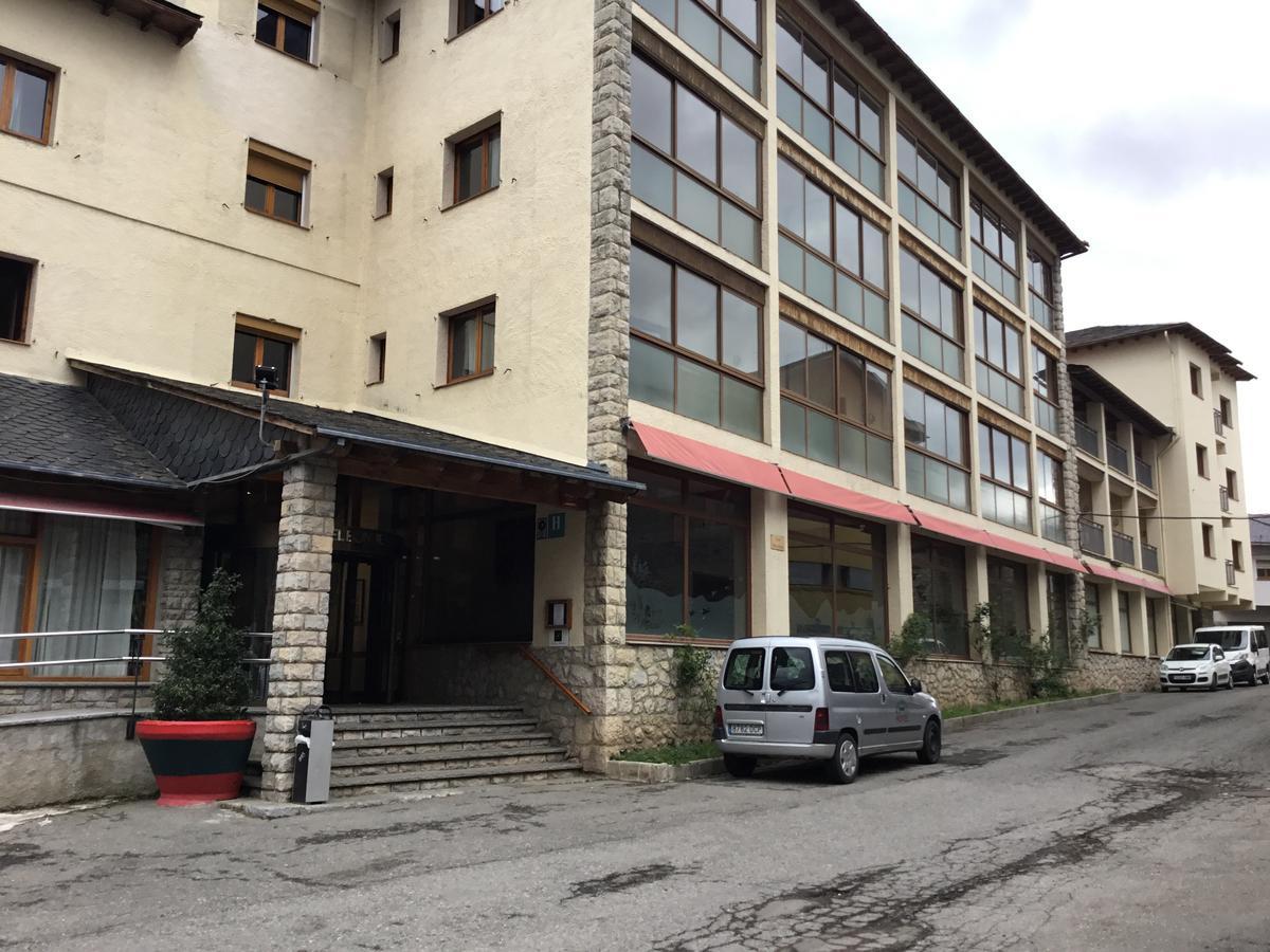 Hotel Bon Repos Bellver De Cerdanya Exterior foto
